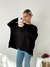 Sweater amplio con trenzas y lineas en pecho Portugal
