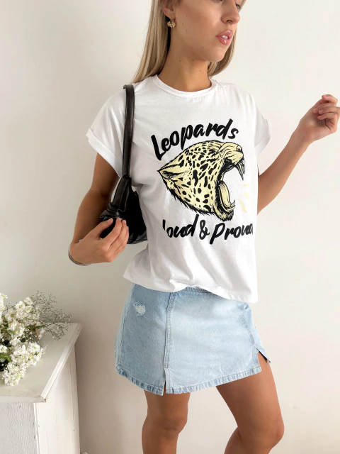 Remera amplia manga rebatible Proud - comprar online