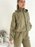 Campera parachute con capucha, recorte curvos y cintura ajustable Spritz en internet