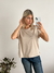 Remera amplia manga rebatible Stay close - tienda online