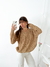 Sweater oversize escote en V y trenzas Silvie - BENKA