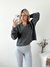 Sweater trenzado escote en V Temaki - tienda online