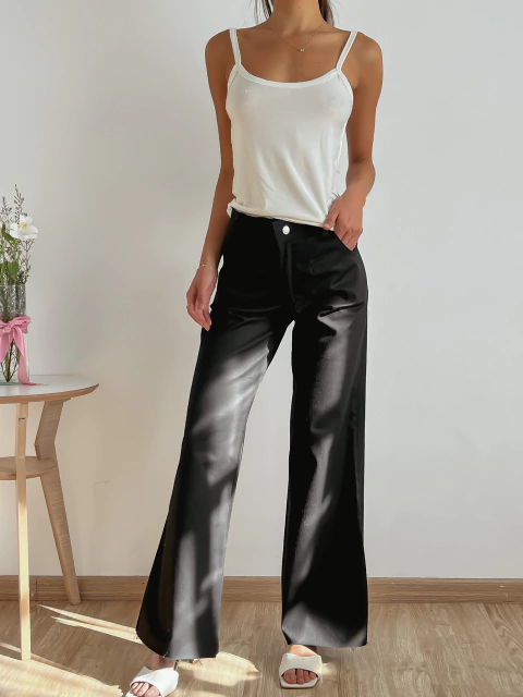 Pantalón gabardina wide leg con terminación al corte Trevi - comprar online