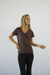 Remera lisa escote "V" Virtual en internet