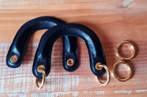 alça Diore preta com dourado