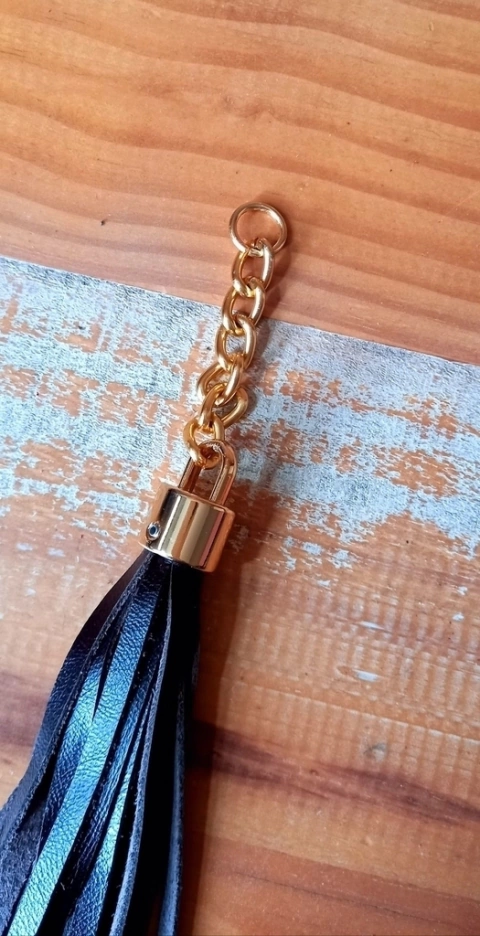 tassel couro metal