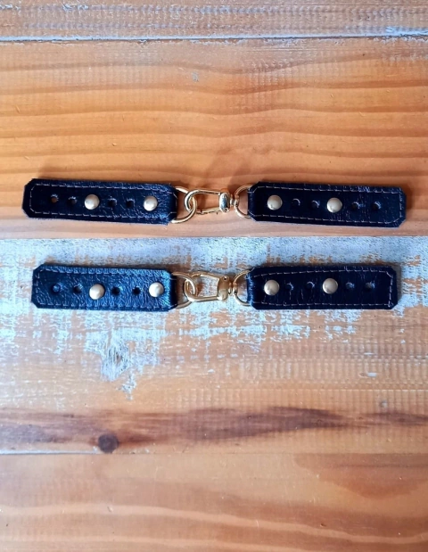 detalhe couro lateral bolsa