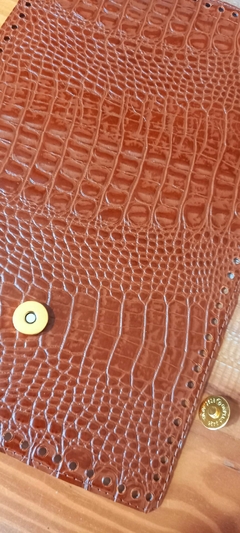 Base wish croco caramelo na internet