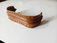 Boca de lobo revestida couro caramelo - comprar online