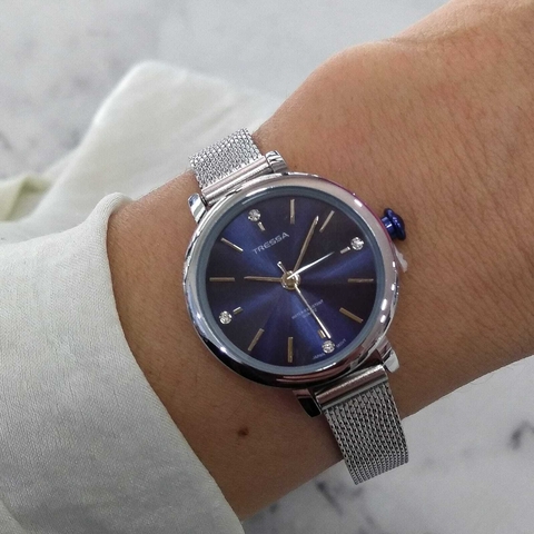 Reloj Tressa Sienna-M-02 malla de metal tejido Plateado fondo Azul para dama - comprar online