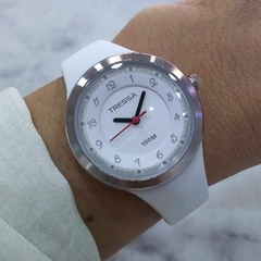 reloj blanco sumergible