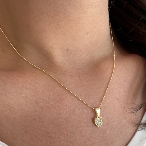 C4516 colar coração cravejado com microzirconias banhado a ouro 18k - comprar online