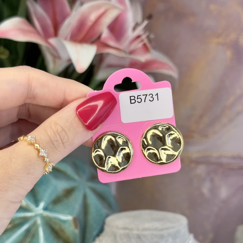 B5731 brinco redondo organico banhado a ouro 18k - comprar online