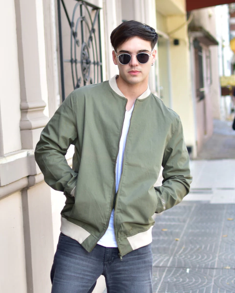 CAMPERA GABARDINA STAY VERDE - comprar online