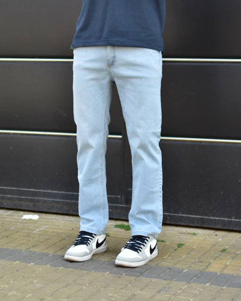 JEANS RECTO CENTINELA CELESTE