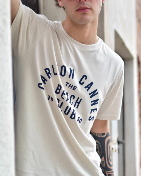 REMERA CARLTON CRUDO