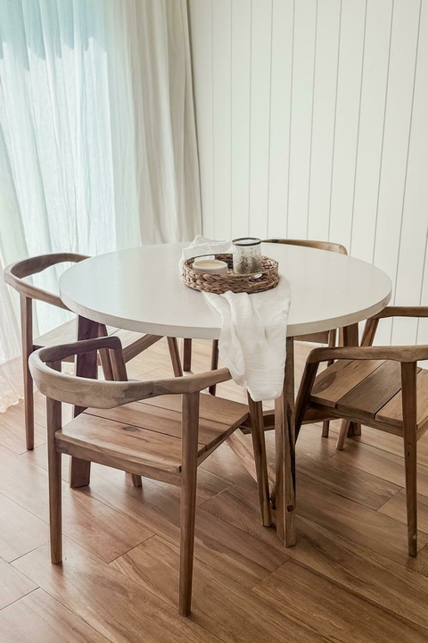 Mesa Lisboa - (stock)