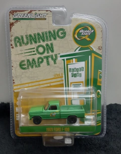 Greenlight - Custom 1969 Ford F-100- Running on Empty - 1/64