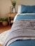 Imagen de Pack Cubre Edredón Reversible AZUL ACERO + Manta y Fundas de almohadas