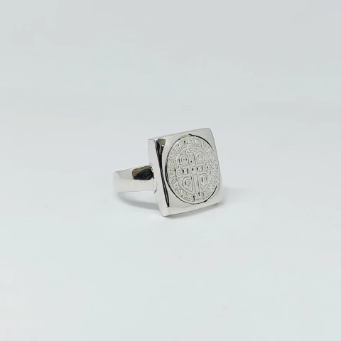 Anillo Sello Cuadrado San Benito plata 925