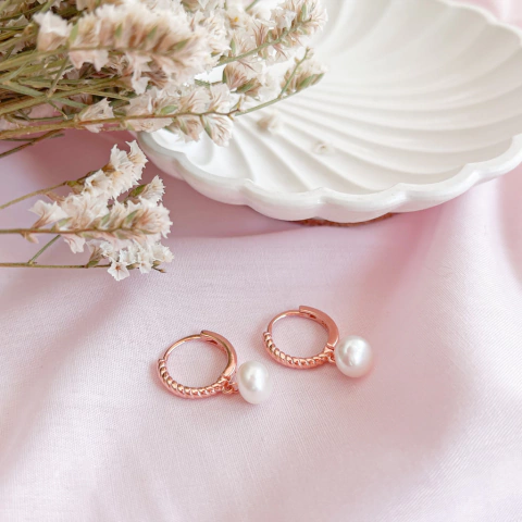 Aros Argolla Torzados Rose con Perla 15mm - comprar online