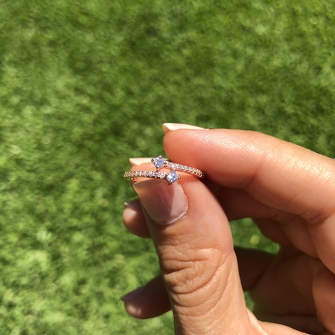 Anillo Lazo Rosé con Piedras