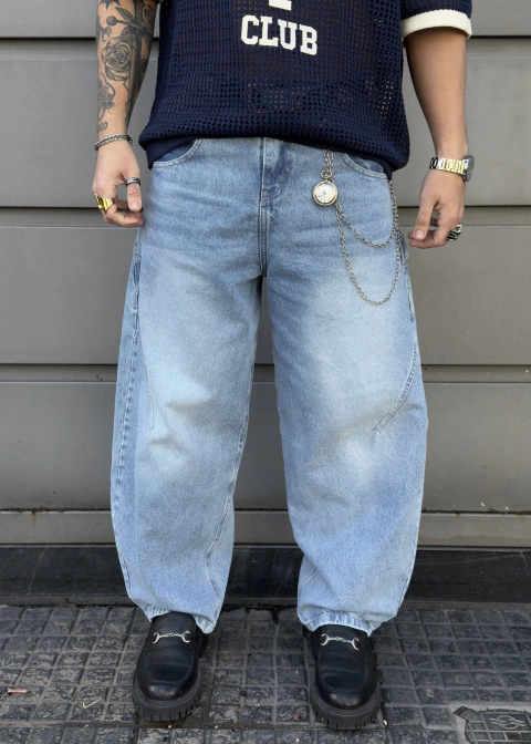 Jean Balloon Feroe Recortes - comprar online