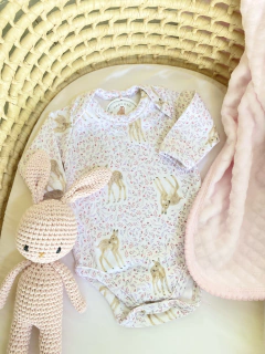 Body ciervo flor lila