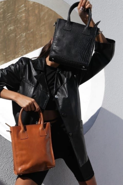 Cartera Paz Crocco Negro