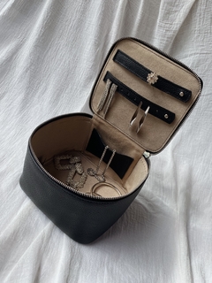 Jewelry Case Negro en internet