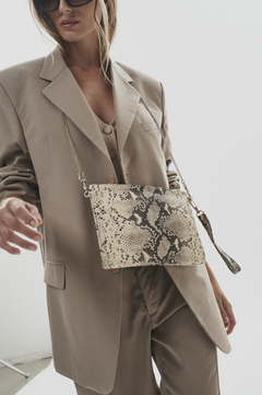 Bandolera Ginebra Víbora Beige W/Snake - bysofia