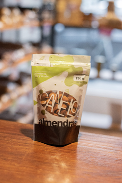 Almendra tostada sabor sal, pimienta y limón. 130 gr
