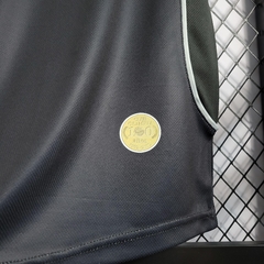 club-olimpia-topper-retro-2002-away-reserva-2-fora-preto-preta-branco-branca-patrocinios-patrocinadores-patches-patch-torcedor-torcedores-futebol-masculino-masculina-frete-gratis-envio-campeonato-internacional-europa-europeu-europeus-tecnologia-elastano-p