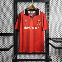 manchester-united-umbro-retro-1994-1996-home-titular-casa-1-vermelho-vermelha-liga-dos-campeoes-champions-league-patrocinios-patrocinadores-patches-patch-torcedor-torcedores-futebol-masculino-masculina-frete-gratis-envio-campeonato-internacional-europa-eu