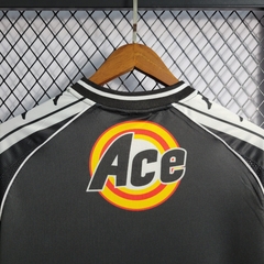 vasco-da-gama-kappa-2000-home-titular-1-casa-preto-preta-branco-branca-patrocinios-patrocinadores-patches-patch-torcedor-torcedores-futebol-masculino-masculina-regata-campeonato-uniformes-uniforme-personalizacao-personalizada-autenticas-autentica-regatas-