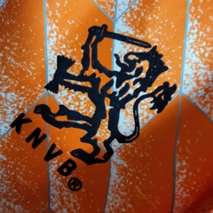 holanda-adidas-retro-1988-home-1-casa-titular-branca-branco-laranja-copa-do-mundo-patrocinios-patrocinadores-patches-patch-torcedor-torcedores-futebol-masculino-masculina-frete-gratis-envio-campeonato-internacional-selecao-selecoes-tecnologia-elastano-pol