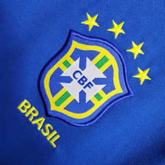 brasil-nike-retro-1997-away-reserva-2-fora-azul-branca-branco-copa-do-mundo-patrocinios-patrocinadores-patches-patch-torcedor-torcedores-futebol-masculino-masculina-frete-gratis-envio-campeonato-internacional-selecao-selecoes-tecnologia-elastano-poliester