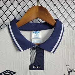 tottenham-umbro-retro-1991-1993-home-titular-1-casa-branco-branca-liga-dos-campeoes-champions-league-patrocinios-patrocinadores-patches-patch-torcedor-torcedores-futebol-masculino-masculina-frete-gratis-envio-campeonato-internacional-europa-europeu-europe