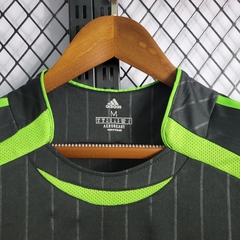 celtic-adidas-retro-2006-2007-treino-treinamento-verde-preto-preta-liga-dos-campeoes-champions-league-patrocinios-patrocinadores-patches-patch-torcedor-torcedores-futebol-masculino-masculina-frete-gratis-envio-campeonato-internacional-europa-europeu-europ