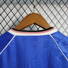 manchester-united-adidas-retro-1988-away-reserva-2-fora-branco-branca-azul-liga-dos-campeoes-champions-league-patrocinios-patrocinadores-patches-patch-torcedor-torcedores-futebol-masculino-masculina-frete-gratis-envio-campeonato-internacional-europa-europ