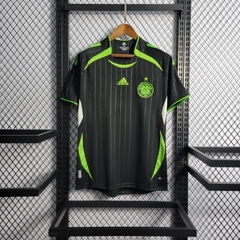 celtic-adidas-retro-2006-2007-treino-treinamento-verde-preto-preta-liga-dos-campeoes-champions-league-patrocinios-patrocinadores-patches-patch-torcedor-torcedores-futebol-masculino-masculina-frete-gratis-envio-campeonato-internacional-europa-europeu-europ