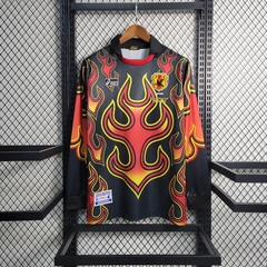 japao-retro-1998-manga-longa-cumprida-goleiro-red-flame-fogo-chamas-preto-preta-vermelho-vermelha-copa-do-mundo-patrocinios-patrocinadores-patches-patch-torcedor-torcedores-futebol-masculino-masculina-frete-gratis-envio-campeonato-internacional-selecao-se