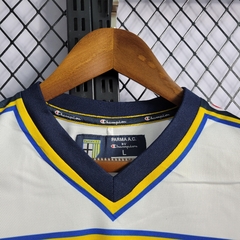 parma-champion-retro-2003-2004-away-reserva-2-fora-branca-branco-preto-preta-liga-dos-campeoes-champions-league-patrocinios-patrocinadores-patches-patch-torcedor-torcedores-futebol-masculino-masculina-frete-gratis-envio-campeonato-internacional-europa-eur
