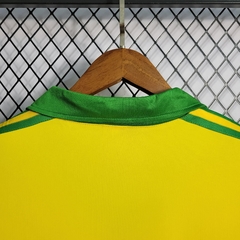 brasil-adidas-retro-1979-home-titular-1-casa-amarelo-amarela-verde-copa-do-mundo-patrocinios-patrocinadores-patches-patch-torcedor-torcedores-futebol-masculino-masculina-frete-gratis-envio-campeonato-internacional-selecao-selecoes-tecnologia-elastano-poli