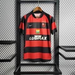 flamengo-nike-retro-2003-2004-home-titular-1-casa-preto-preta-vermelho-vermelha-patrocinios-patrocinadores-patches-patch-torcedor-torcedores-futebol-masculino-masculina-regata-campeonato-uniformes-uniforme-personalizacao-personalizada-autenticas-autentica