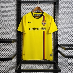 barcelona-barca-nike-retro-2008-2009-away-reserva-2-fora-amarelo-amarela-liga-dos-campeoes-champions-league-patrocinios-patrocinadores-patches-patch-torcedor-torcedores-futebol-masculino-masculina-frete-gratis-envio-campeonato-internacional-europa-europeu