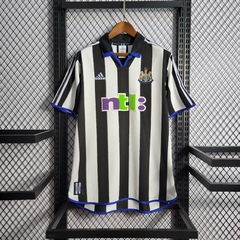 newcastle-adidas-retro-2001-2000-home-titular-1-casa-preto-preta-branco-branca-liga-dos-campeoes-champions-league-patrocinios-patrocinadores-patches-patch-torcedor-torcedores-futebol-masculino-masculina-frete-gratis-envio-campeonato-internacional-europa-e