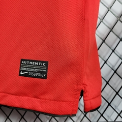manchester-united-nike-retro-2010-2011-home-titular-1-casa-vermelho-vermelha-liga-dos-campeoes-champions-league-patrocinios-patrocinadores-patches-patch-torcedor-torcedores-futebol-masculino-masculina-frete-gratis-envio-campeonato-internacional-europa-eur