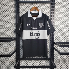 club-olimpia-nike-2023-2024-home-titular-1-casa-preto-preta-branca-branco-patrocinios-patrocinadores-patches-patch-torcedor-torcedores-futebol-masculino-masculina-oficiais-oficial-originais-original-produtos-produto-licenciado-licenciados-licenciada-licen