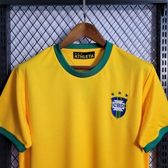 brasil-retro-1972-home-titular-1-casa-amarelo-amarela-copa-do-mundo-patrocinios-patrocinadores-patches-patch-torcedor-torcedores-futebol-masculino-masculina-frete-gratis-envio-campeonato-internacional-selecao-selecoes-tecnologia-elastano-poliester-
